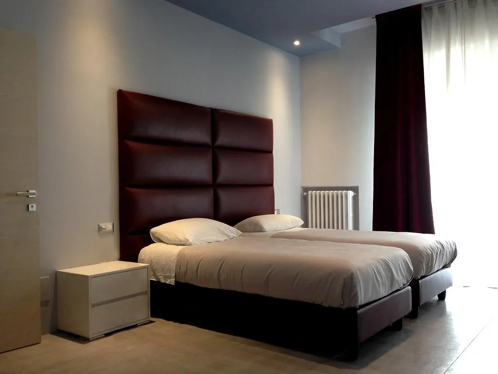 The Flat 233 Hotel Tavarnuzze 0*,  Italy